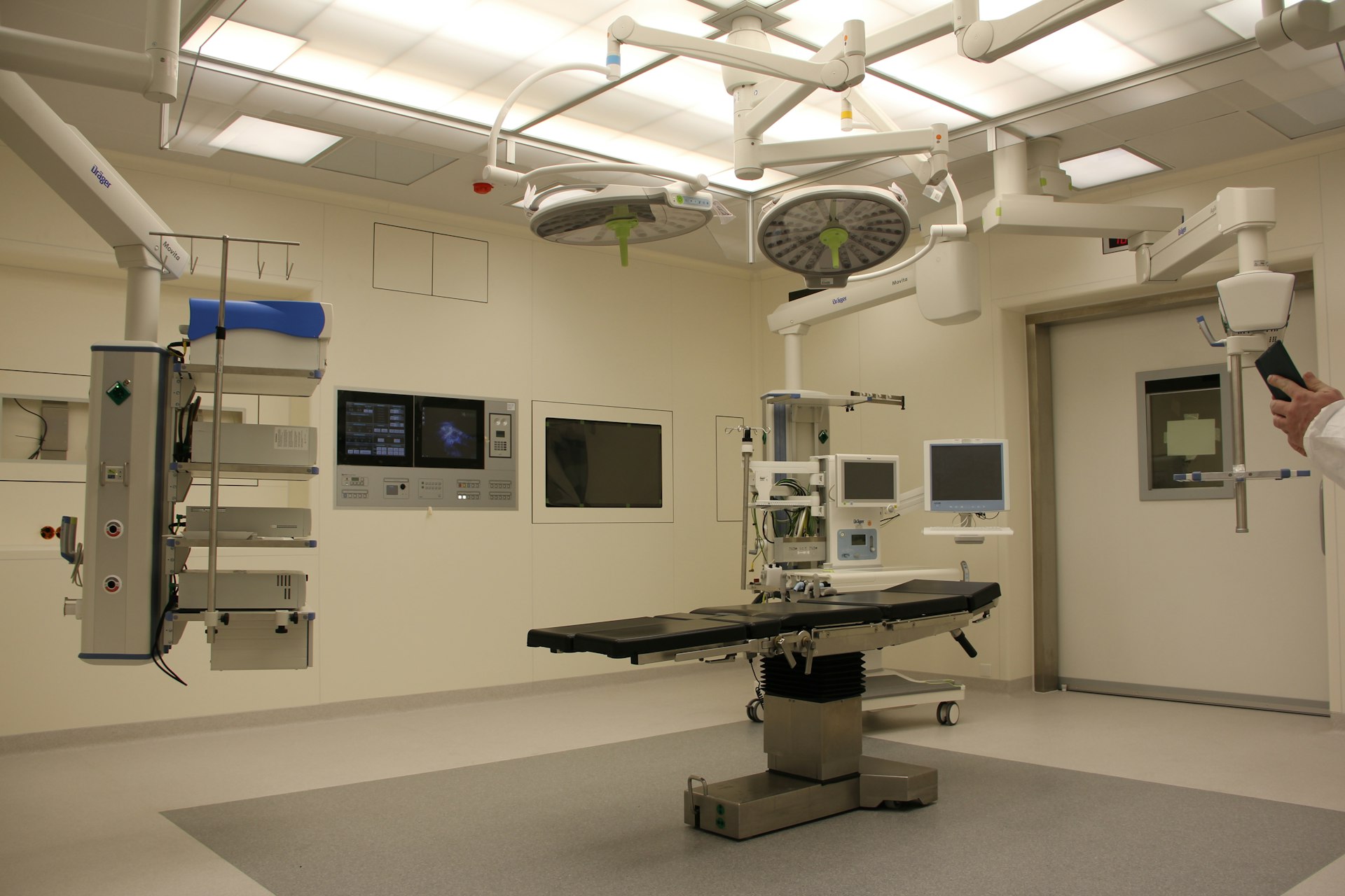 [DEMO] Hospital Equipment Store